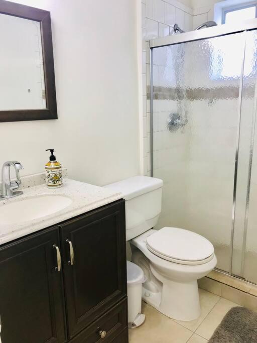 Apartamento Location! In Coconut Grove With Parking Miami